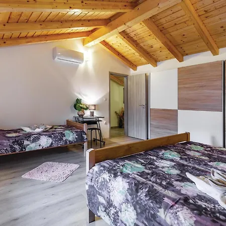 Stunning In With Wifi Holiday home *